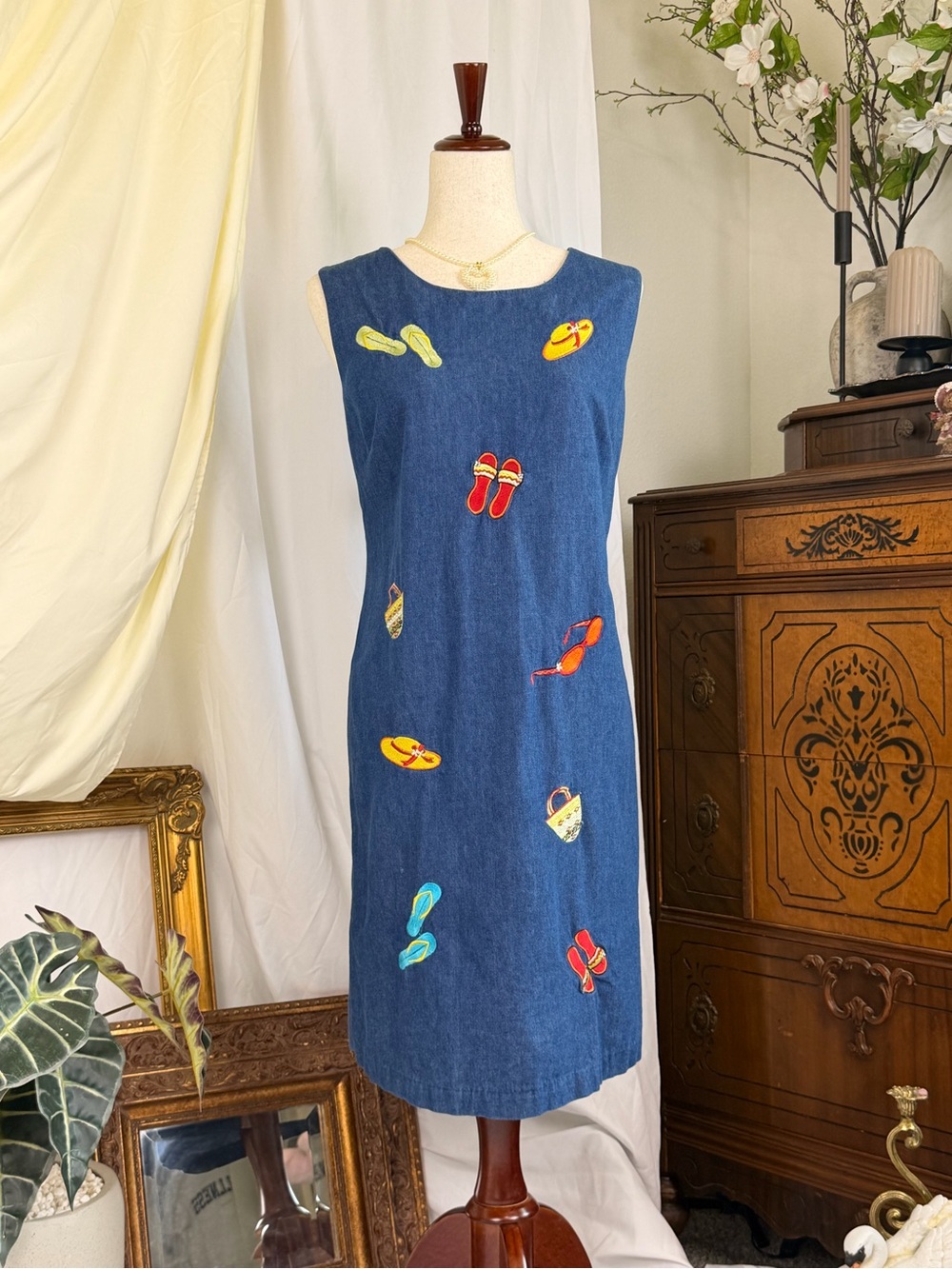 Vintage Summer Blue Denim Midi Dress with Multicolor Embroidery